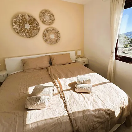 With Pool & Gym * Кальпе